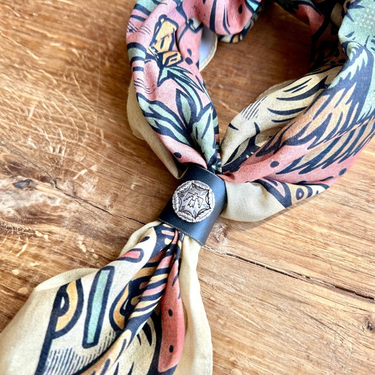 Bandana Slides - Spitzstock