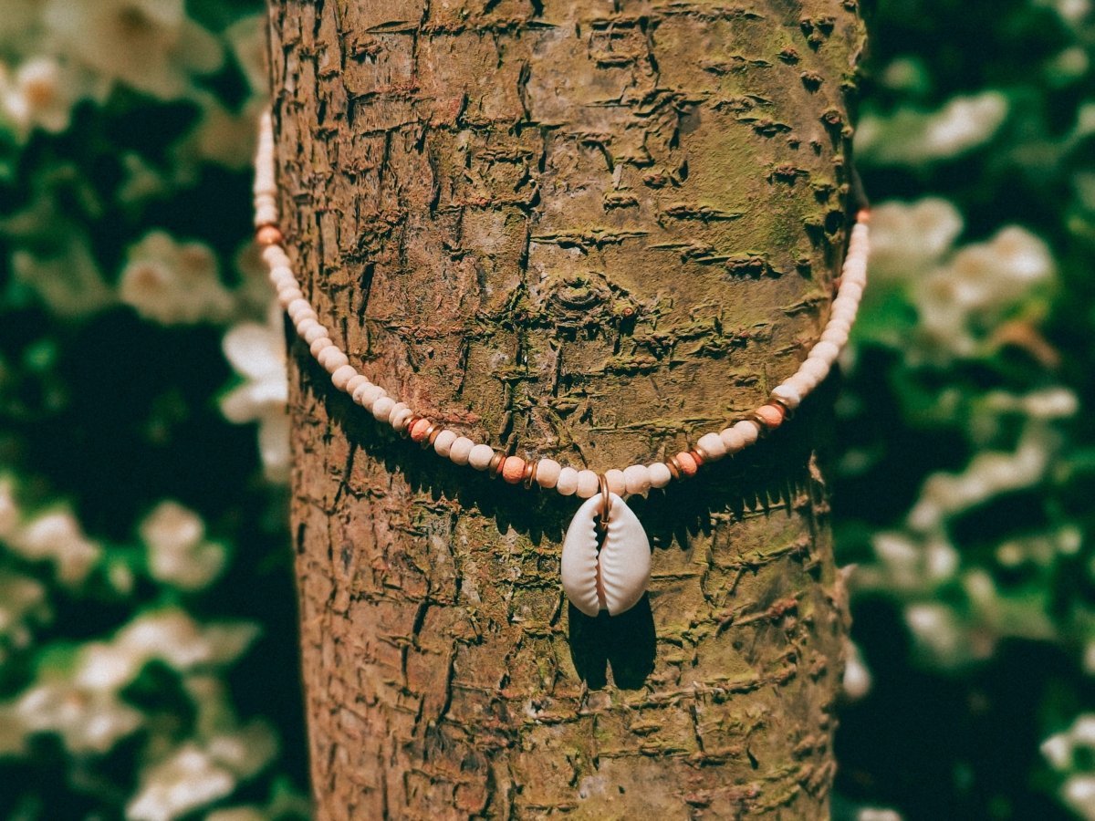 Choker Kette "Luana", Muschel, Kokosperlen, verstellbar -