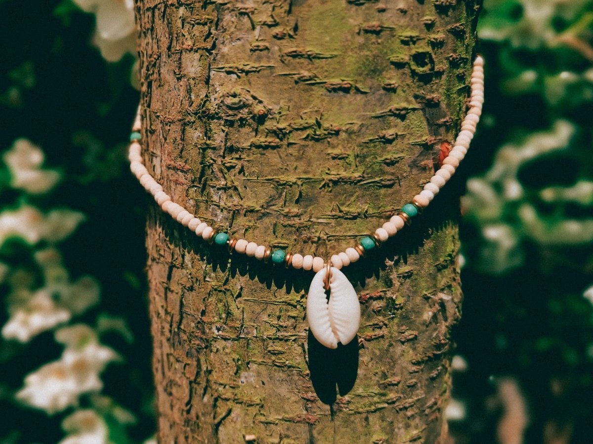 Choker Kette "Luana", Muschel, Kokosperlen, verstellbar -