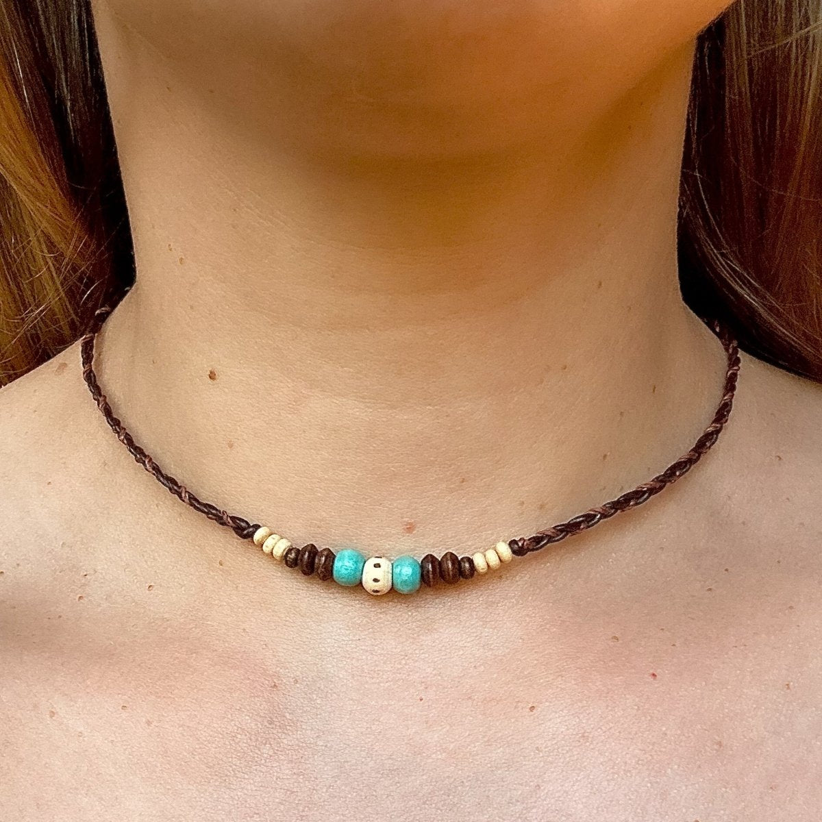 Holzperlen Kette türkis - Halsketten