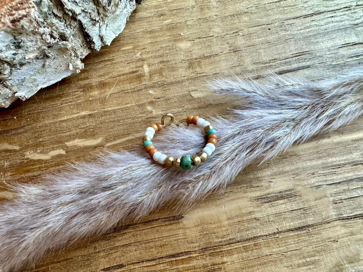„Sage“ Perlenring - Schmuck