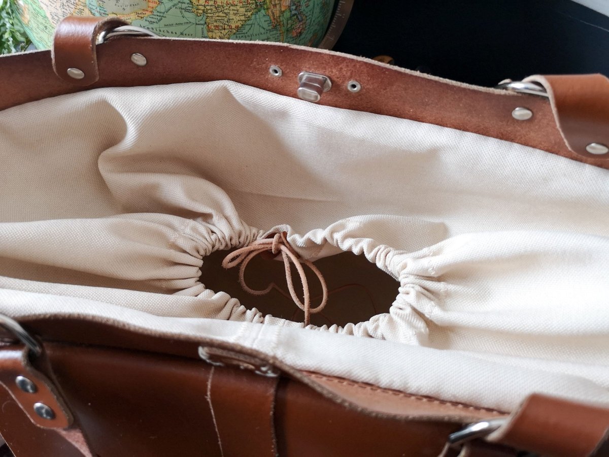 Robuste Leder - Wochenendtasche für Reisen & Camper - Weekender