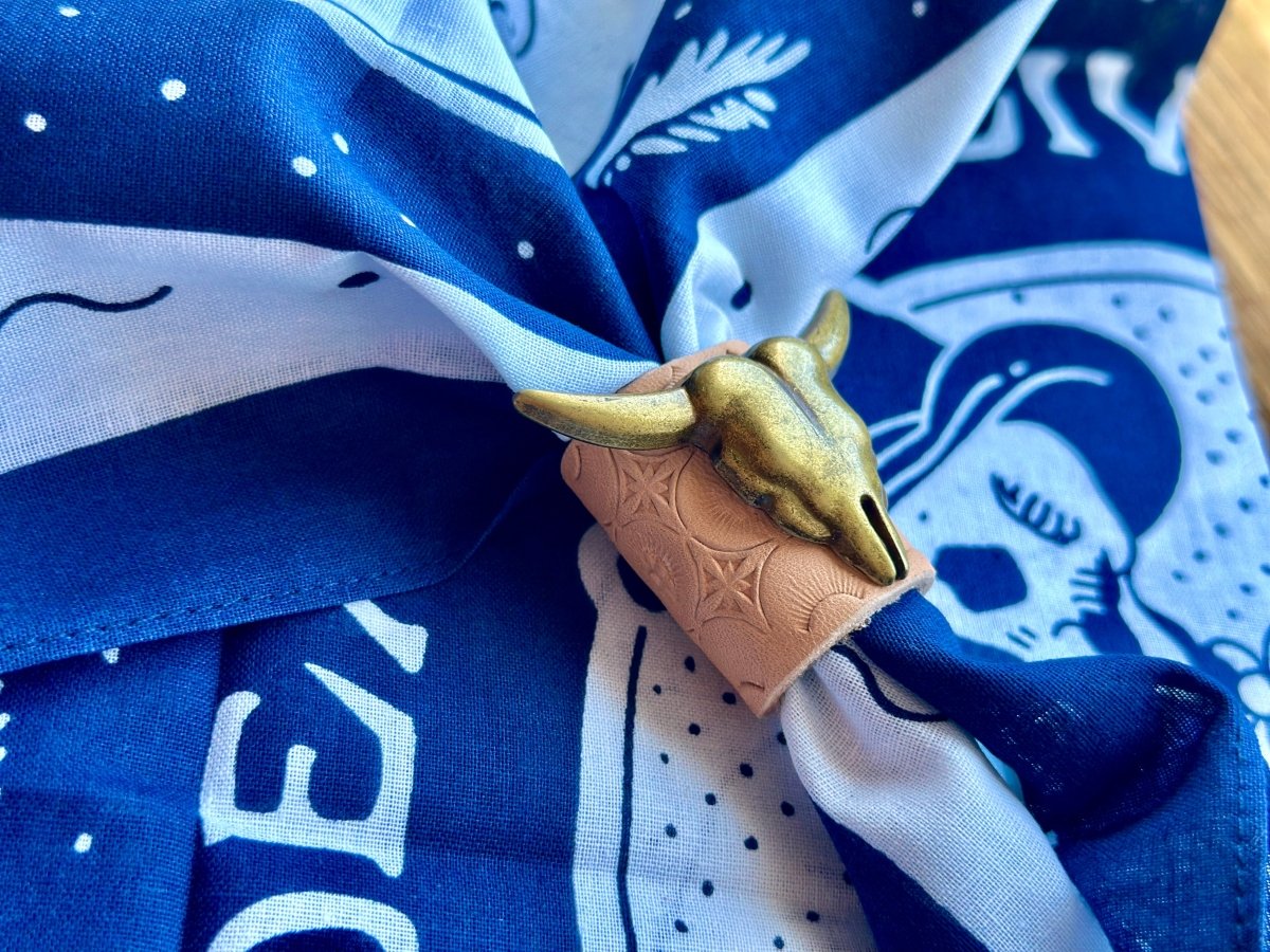 Tuchring Bandana Slide Büffelkopf geprägt - Bandana