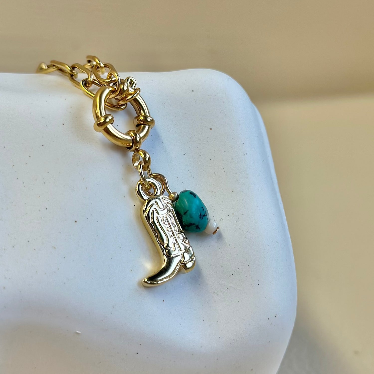 SCHMUCK