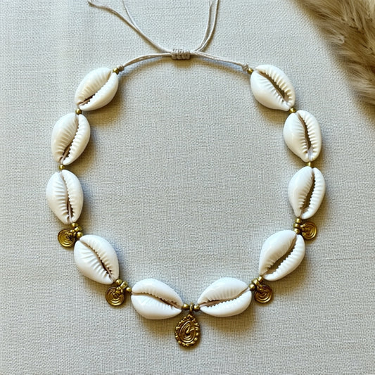 Choker necklace "Alaula" brass pendant, surfer, boho, kauri, shell necklace