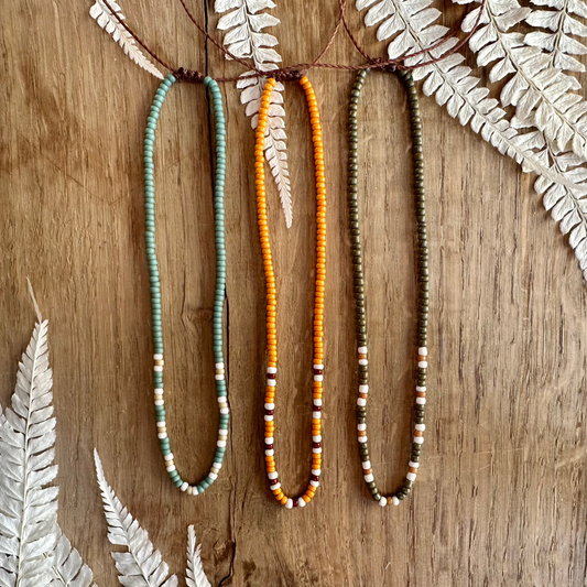 verstellbare, dünne Perlenkette "Iris", Boho Stil - Halsketten
